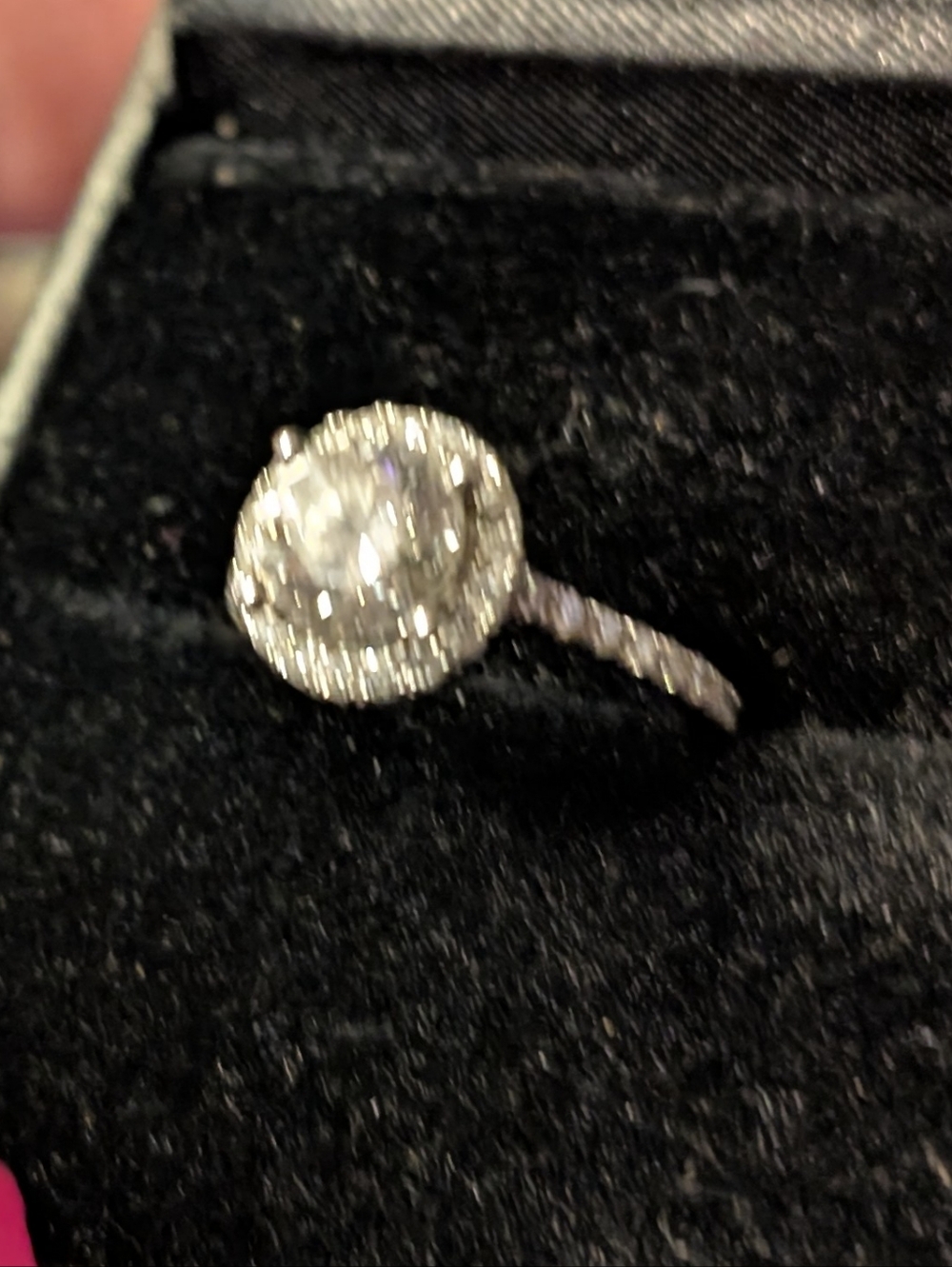 14k WG 1.35 Ct Diamond Ring Color H VS2